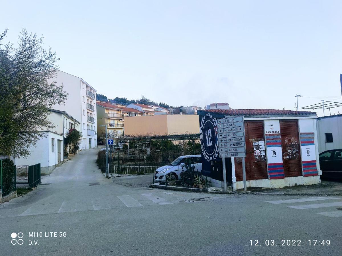 Apartmani Daniela Podgora Εξωτερικό φωτογραφία