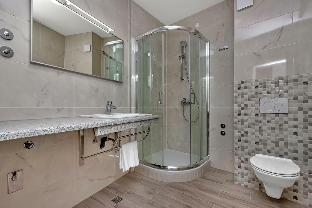 Apartmani Daniela Podgora Εξωτερικό φωτογραφία