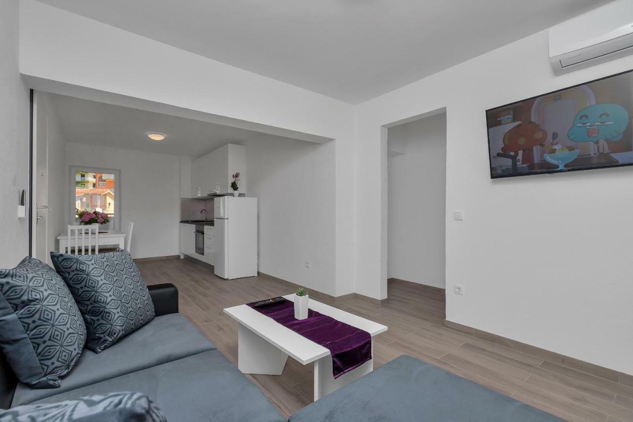 Apartmani Daniela Podgora Εξωτερικό φωτογραφία